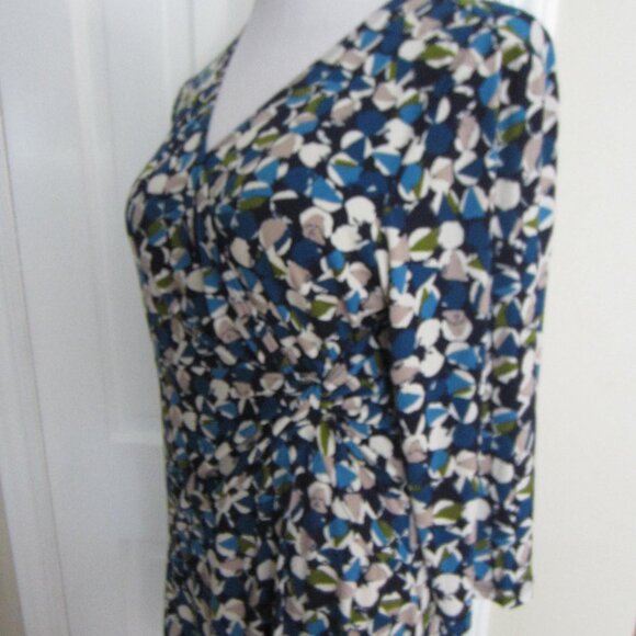 TravelSmith ¾ sleeve / front twist dress – SP - Picture 2 of 7